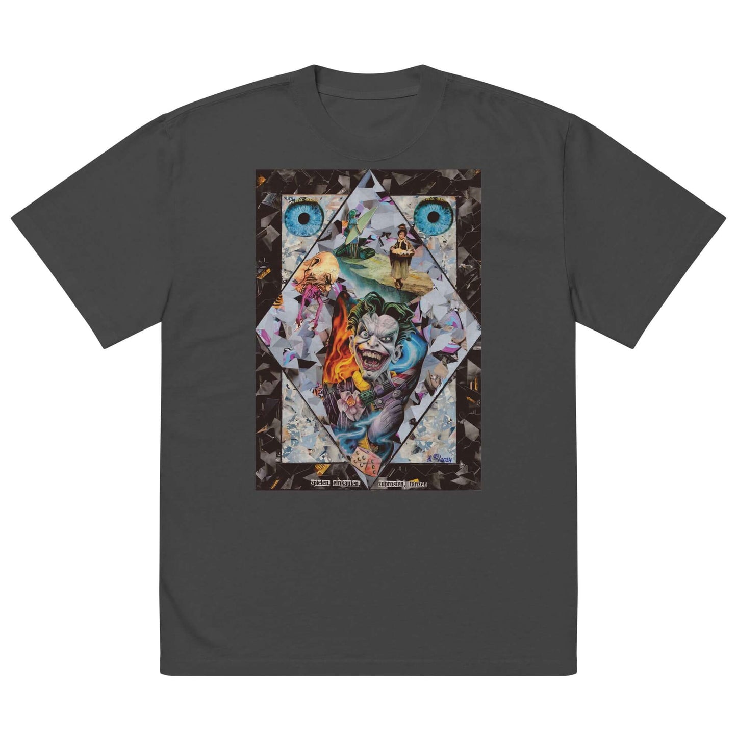 Oversized T-shirt featuring urban art with chaotic design and vibrant colors, blending streetwear with artistic expression.